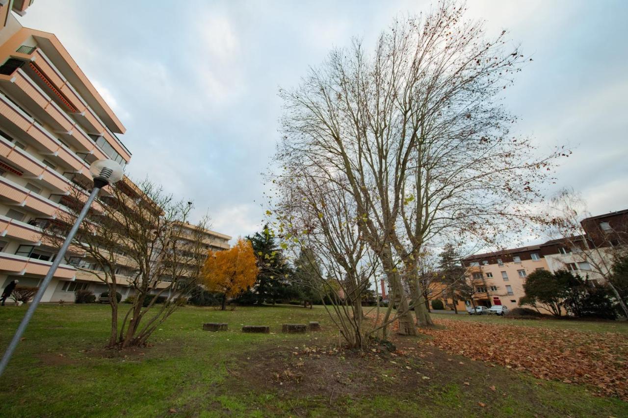 Le Petit Panam - Appartement Prive De 45 M2 - 2 A 4 Personnes - Parking Prive Metz Buitenkant foto